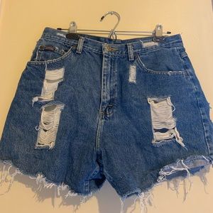 Distressed High Waisted Lee Shorts
